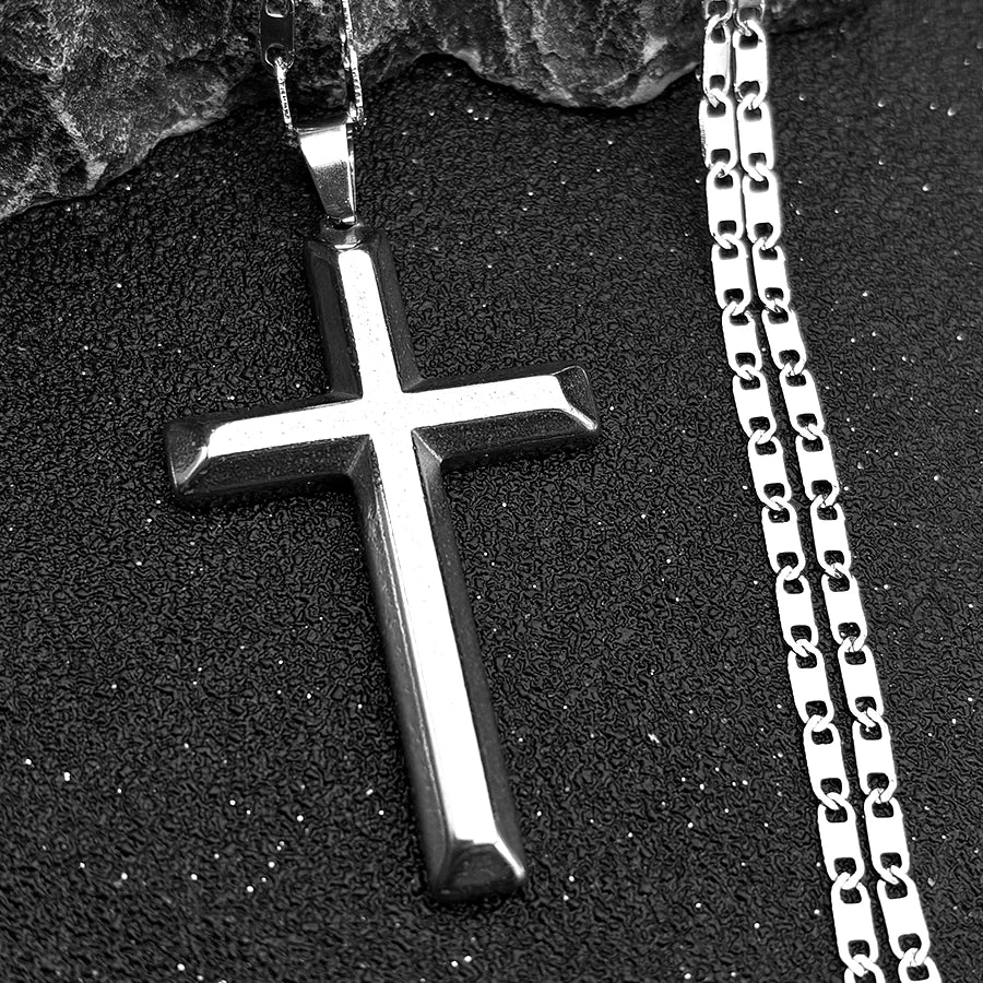 Colar cristão hip hop em aço inoxidável com cruz de Jesus para mulheres e homens, cor dourada, joia marcante.