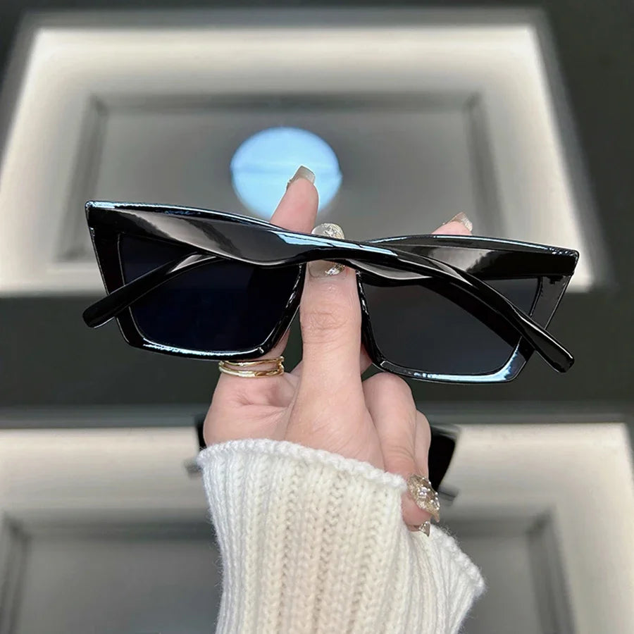 Luxury Cat Eye Black Sunglasses Women Men Brand Fashion Sun Glasses Female Male Mirror Outdoors Travel Shades Oculos De Sol
